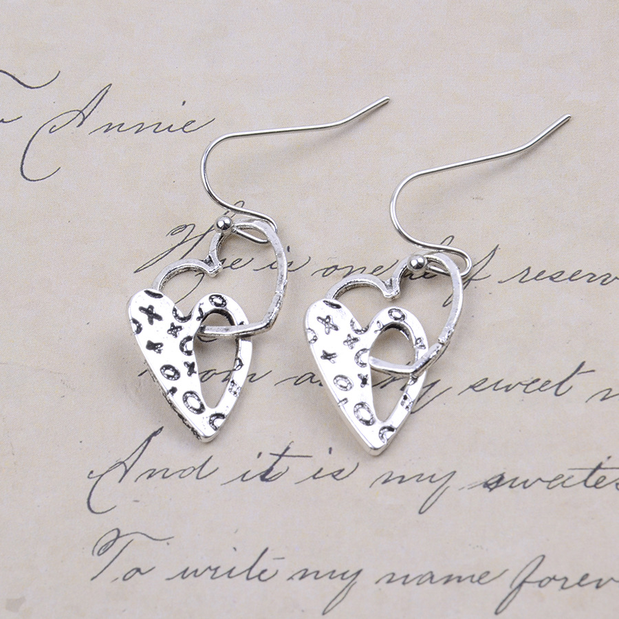 Silver jewelry,Heart jewelry,Heart Design Silver Hollow Alloy Earrings