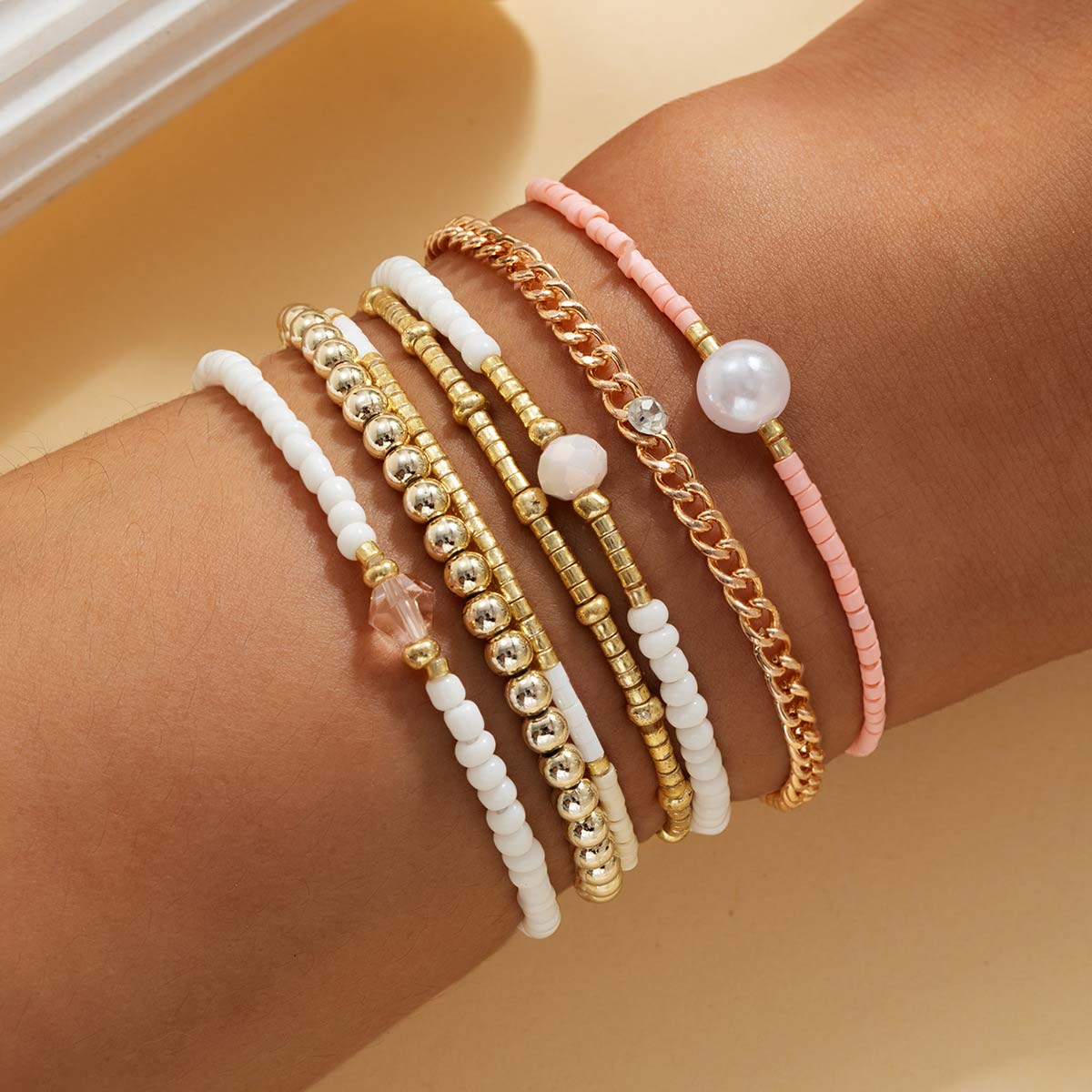 Golden jewelry,Other jewelry,Golden Pearl Beaded Crystal Bracelet Set