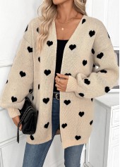 Bauchbedeckender hellkamelfarbener Langarm-Cardigan mit Herzmuster