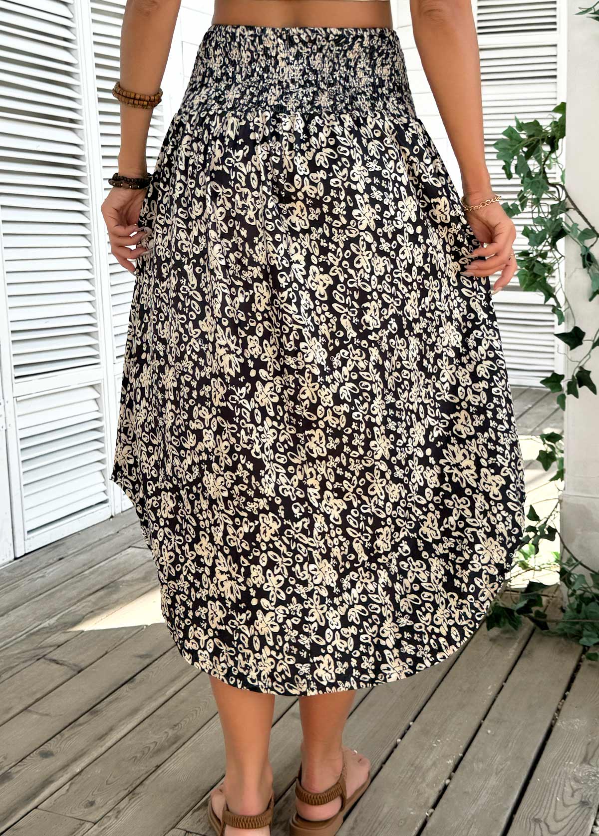 Black bottoms,Floral bottoms,Plants bottoms,Floral Print Black Elastic Waist A Line Skirt