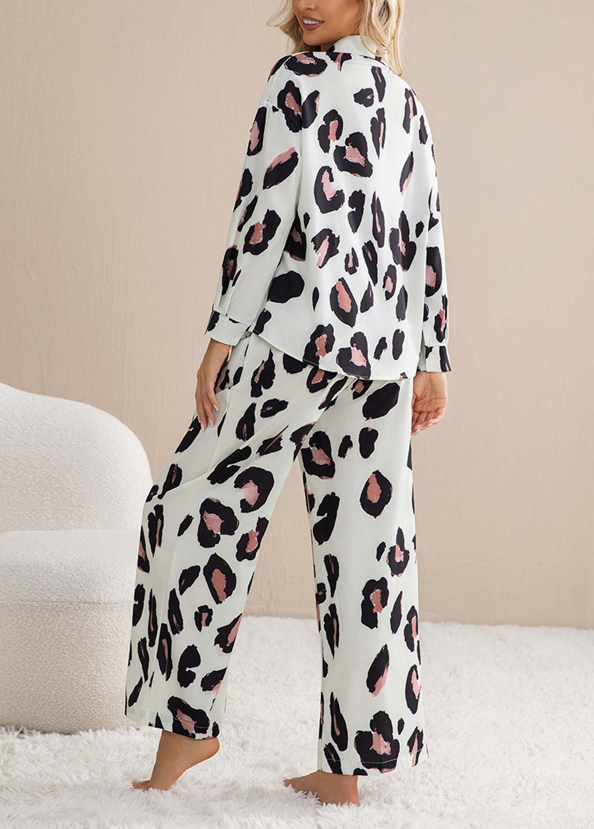 Light Coffee loungewear,Leopard loungewear,Animal Print loungewear,Leopard Light Coffee Long Sleeve Lounge Top and Pants