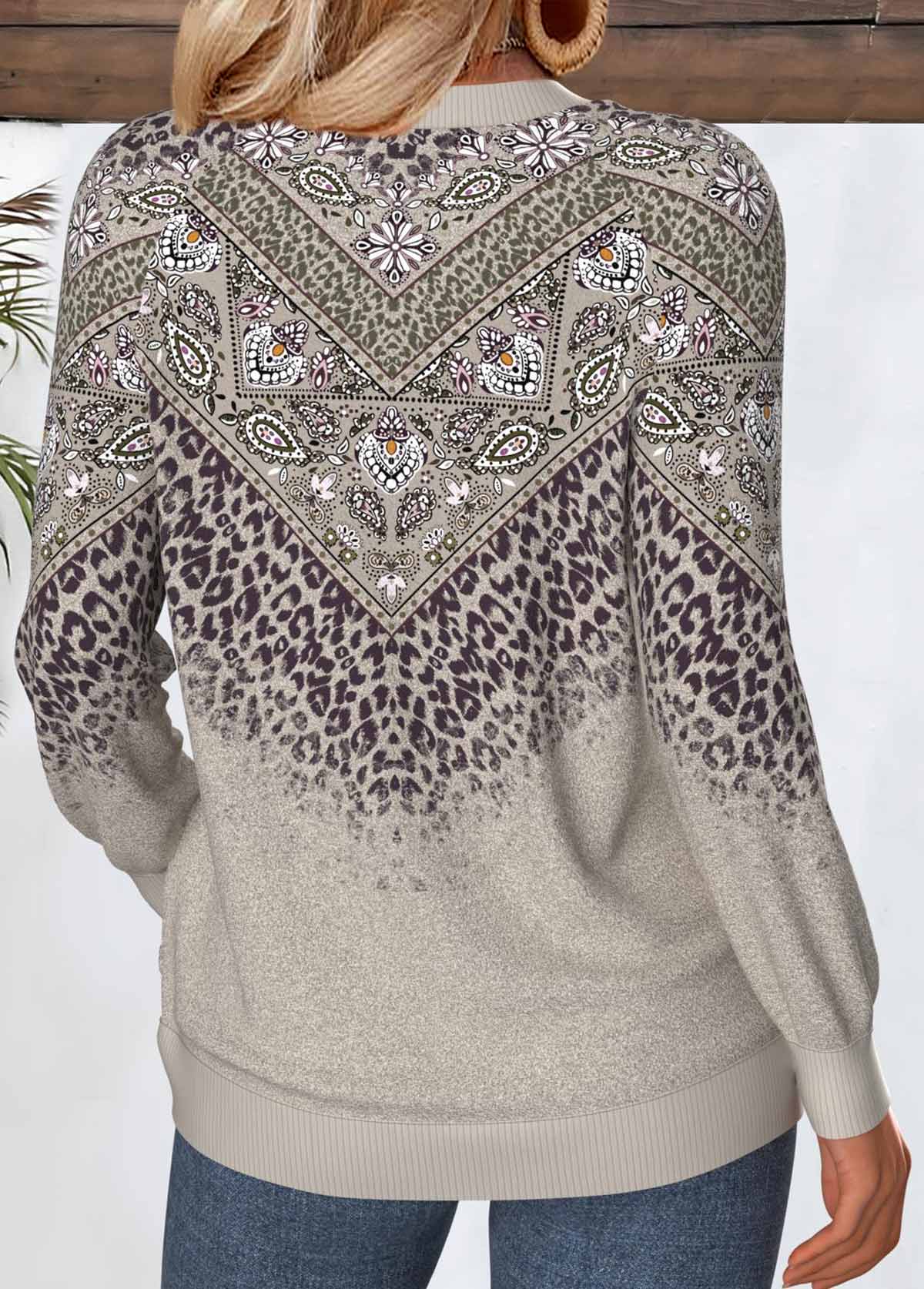 Gray Brown tops,Tribal tops,ROTITA Tummy Coverage Tribal Print Gray Brown Round Neck Sweatshirt