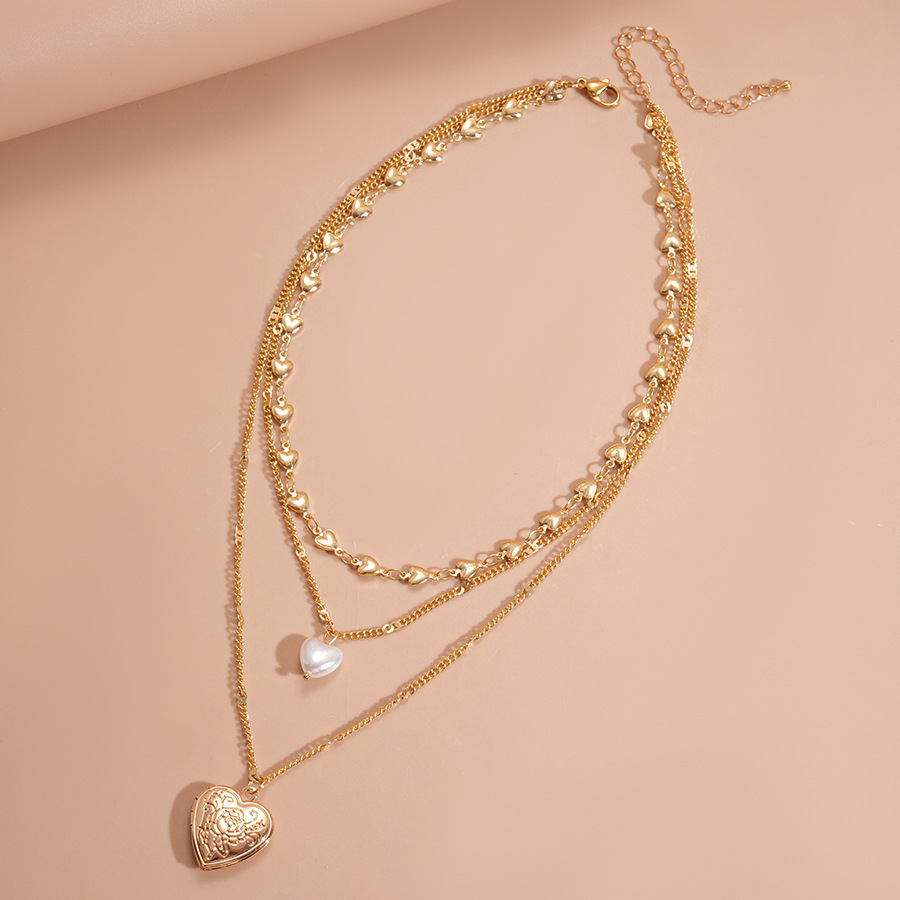 Golden jewelry,Golden Color Heart Alloy Detail Necklace