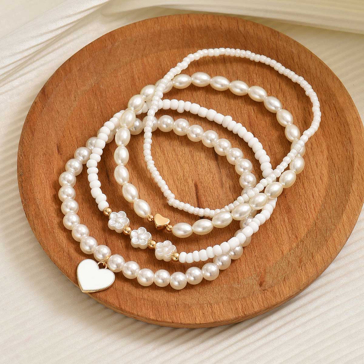 White jewelry,White Color Heart Polyresin Detail Anklets