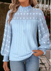 Rotita-Bluse mit Bauchbedeckung hellblau hochgeschlossen langärmelig