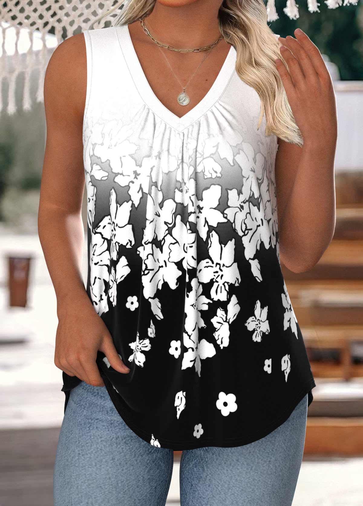 White tops,Black tops,Contrast Color tops,ROTITA Tummy Coverage White V Neck Sleeveless Tank Top