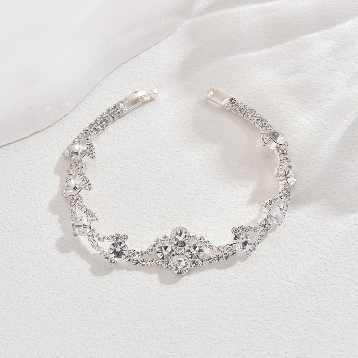 Silver jewelry,Geometric jewelry,Silver Copper Diamond Sparkling Design Bracelet