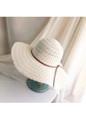 Chapeau blanc ajouré à larges bords
