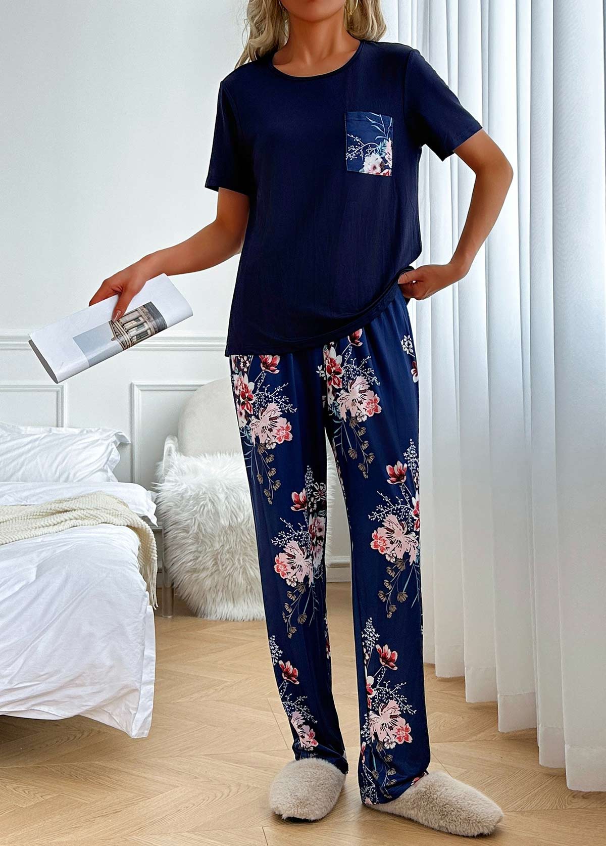 Navy loungewear,Floral loungewear,Plants loungewear,Floral Print Navy Round Neck Lounge Top and Pants