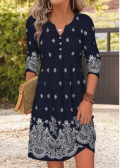 Rotita marineblaues Patchwork-Kleid mit Tribal-Print und kurzem Schlitzkragen