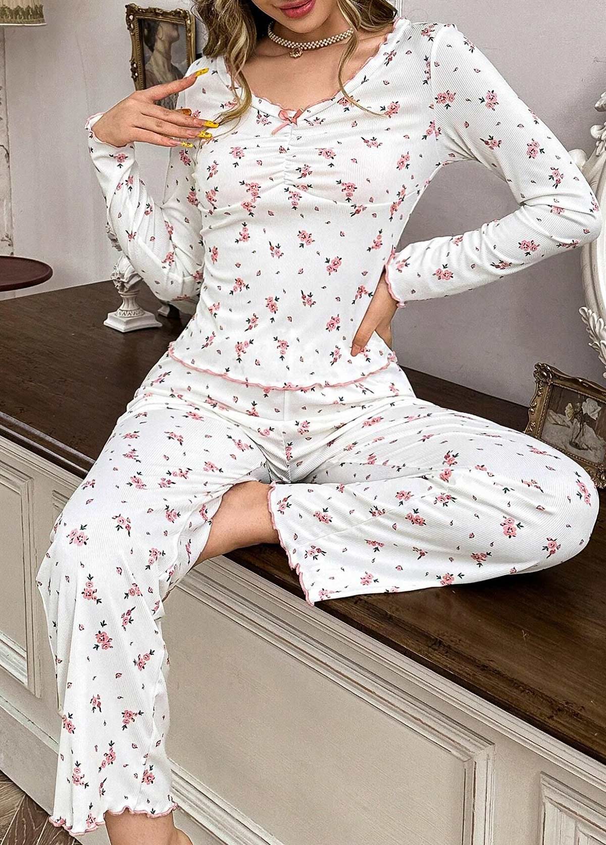 Light Pink loungewear,Ditsy Floral loungewear,Ditsy Floral Print Light Pink Lounge Top and Pants