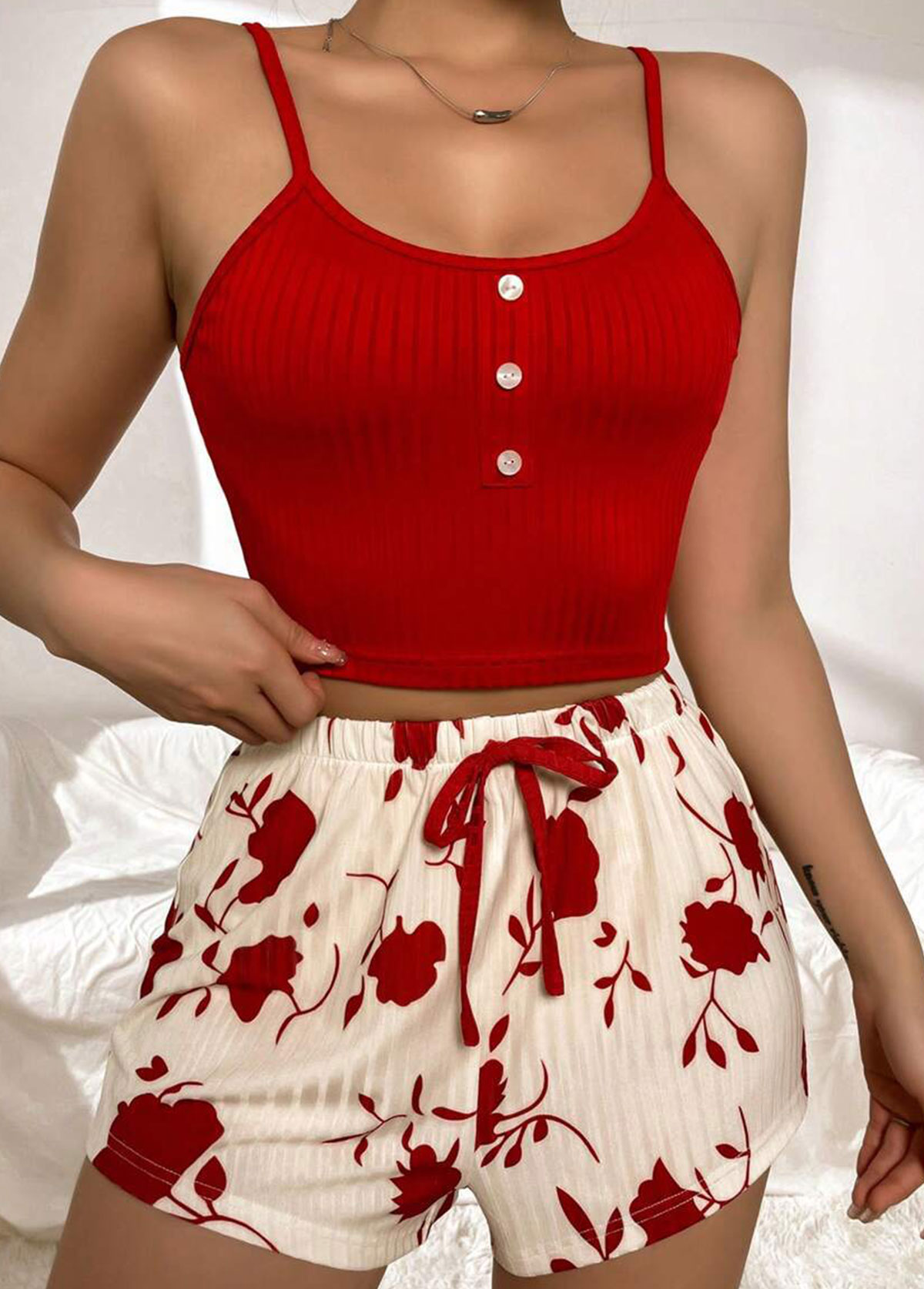 Red loungewear,Floral loungewear,Plants loungewear,Floral Print Red Scoop Neck Lounge Top and Shorts