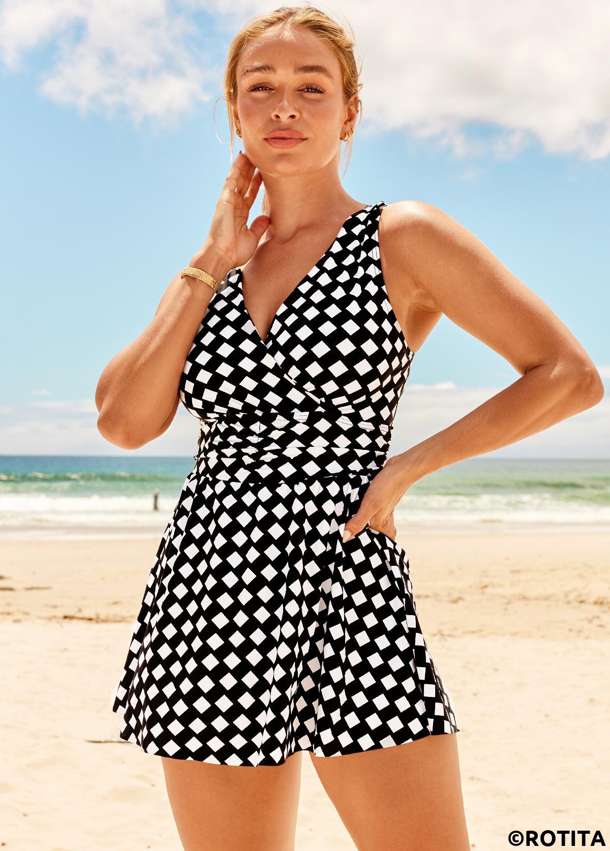 Plaid swimwear,ROTITA Cutout Color Block Checkered Print Swimdress Top