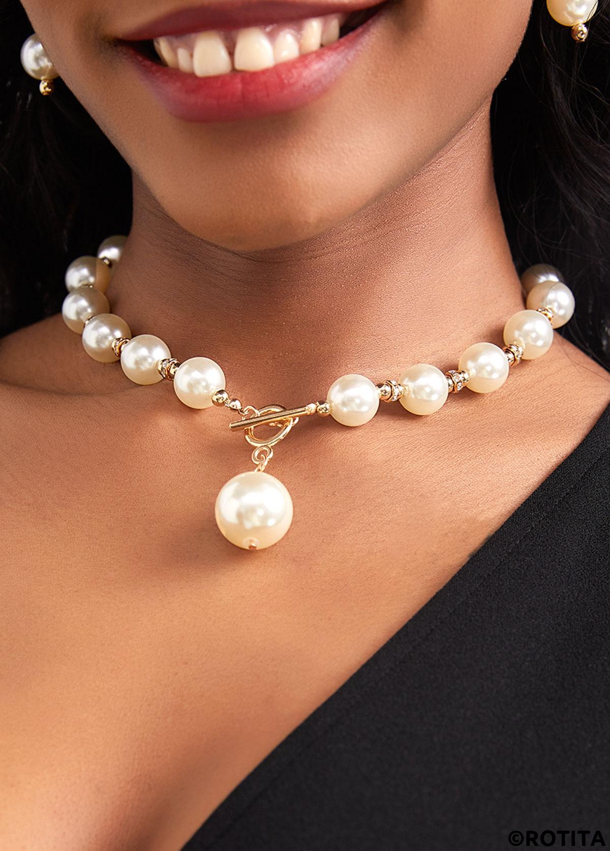 Silvery White jewelry,Other jewelry,Round Silvery White Pearl Earings and Necklace