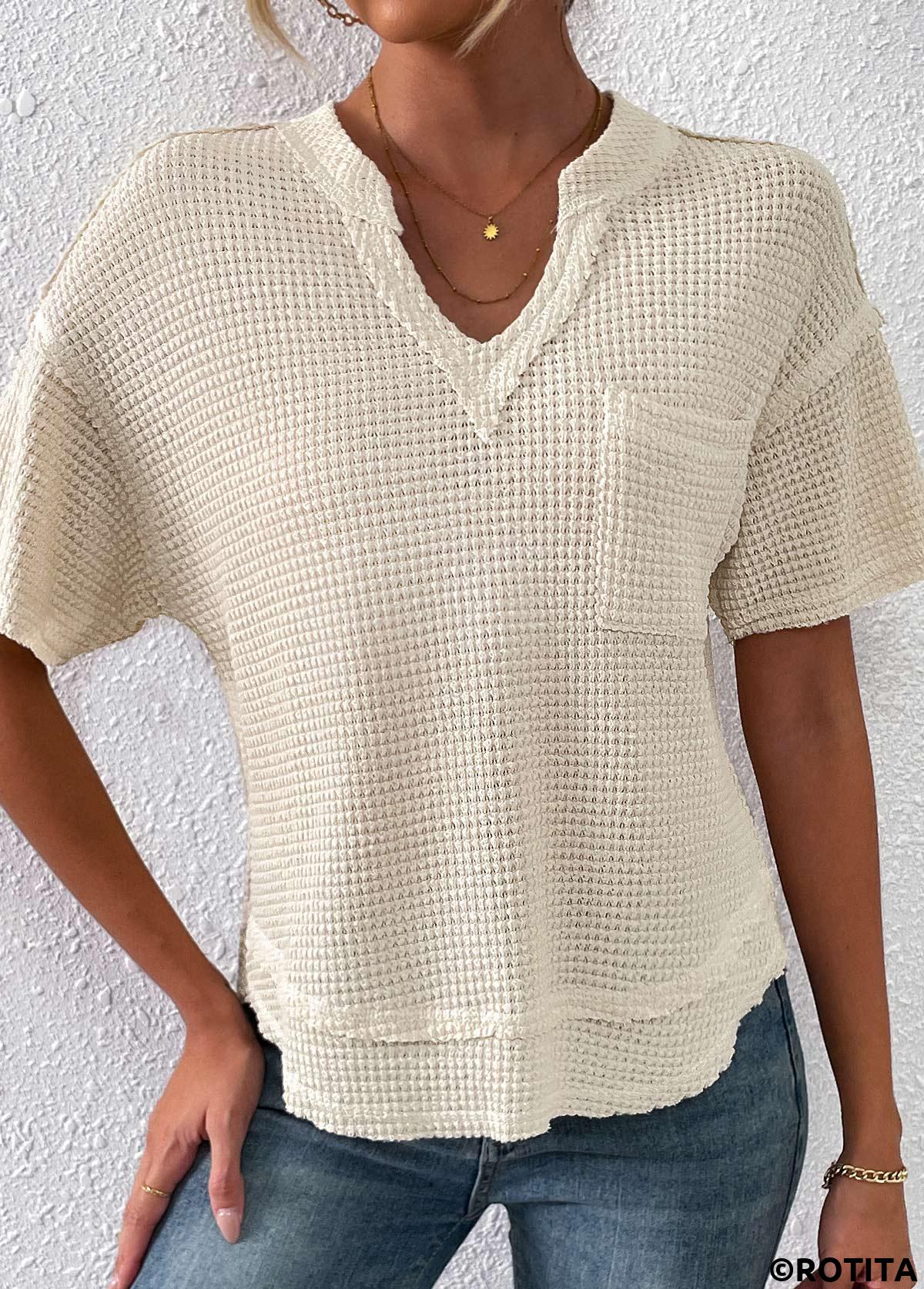 Beige tops,Plain Color tops,Pocket Beige Split Neck Short Sleeve T Shirt