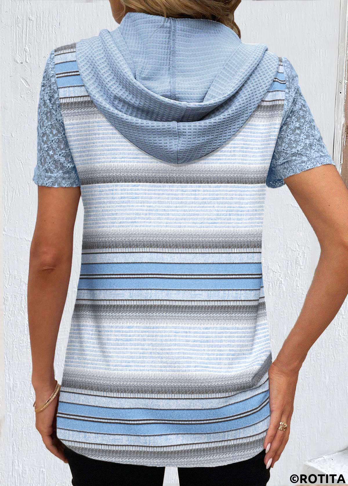 t-shirt à capuche bleu clair à rayures en dentelle rotita