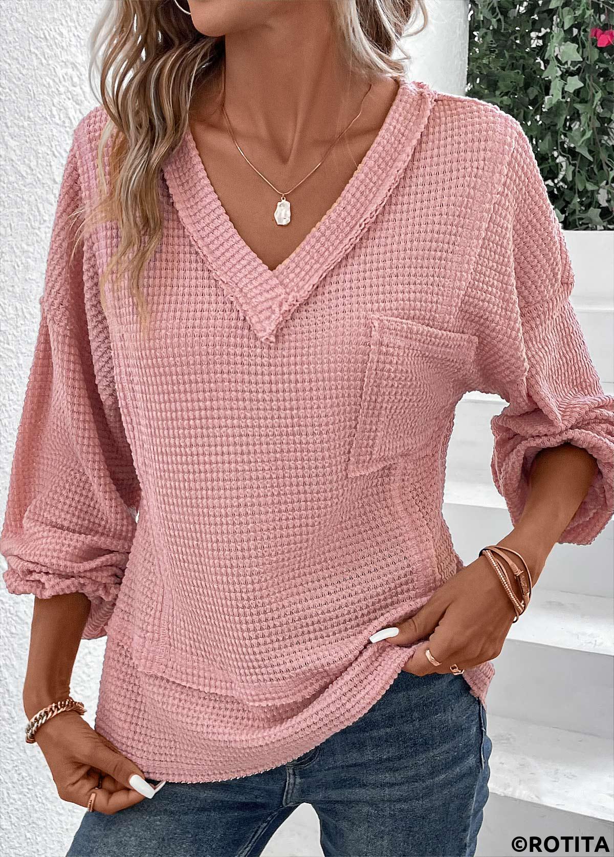 Rosa Patchwork-T-Shirt mit V-Ausschnitt und langen Ärmeln