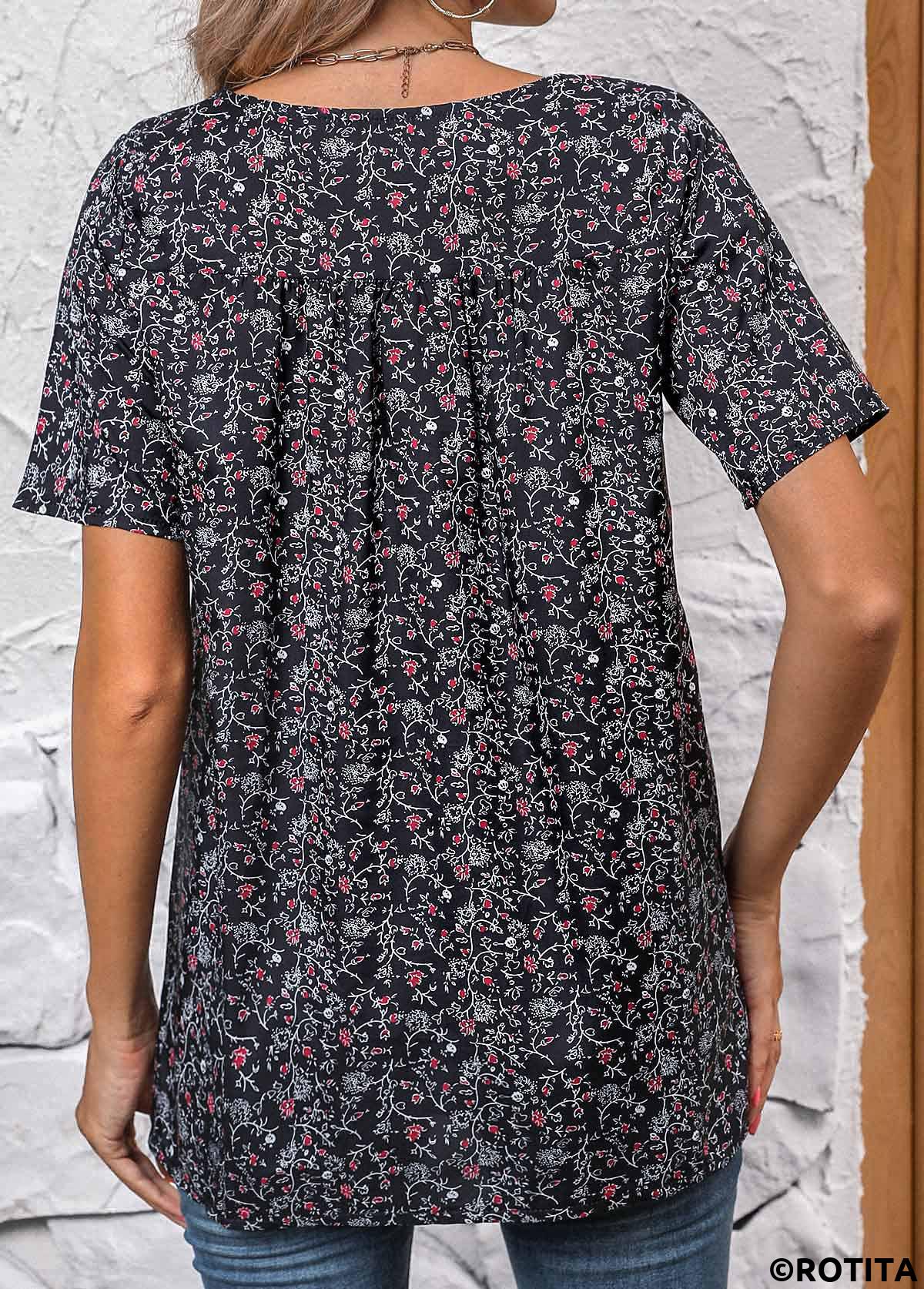 Black tops,Ditsy Floral tops,ROTITA Ruched Ditsy Floral Print Black V Neck Blouse