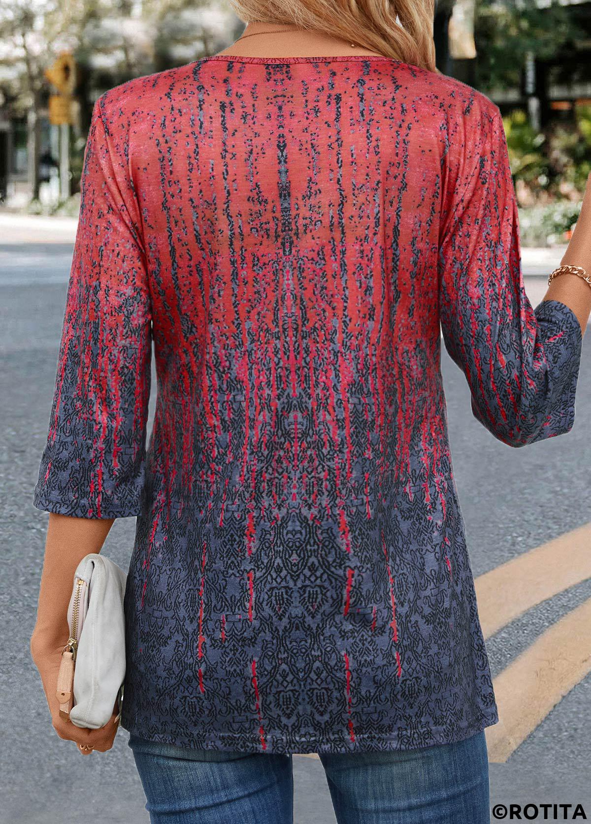 Korallenrotes T-Shirt mit Rotita-Tuck-Stitch-Muster und zufälligem Blumendruck