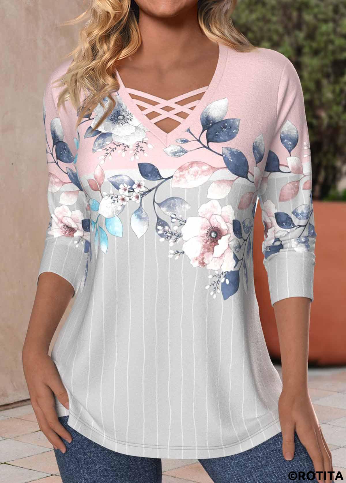 t-shirt rose clair à imprimé floral croisé rotita