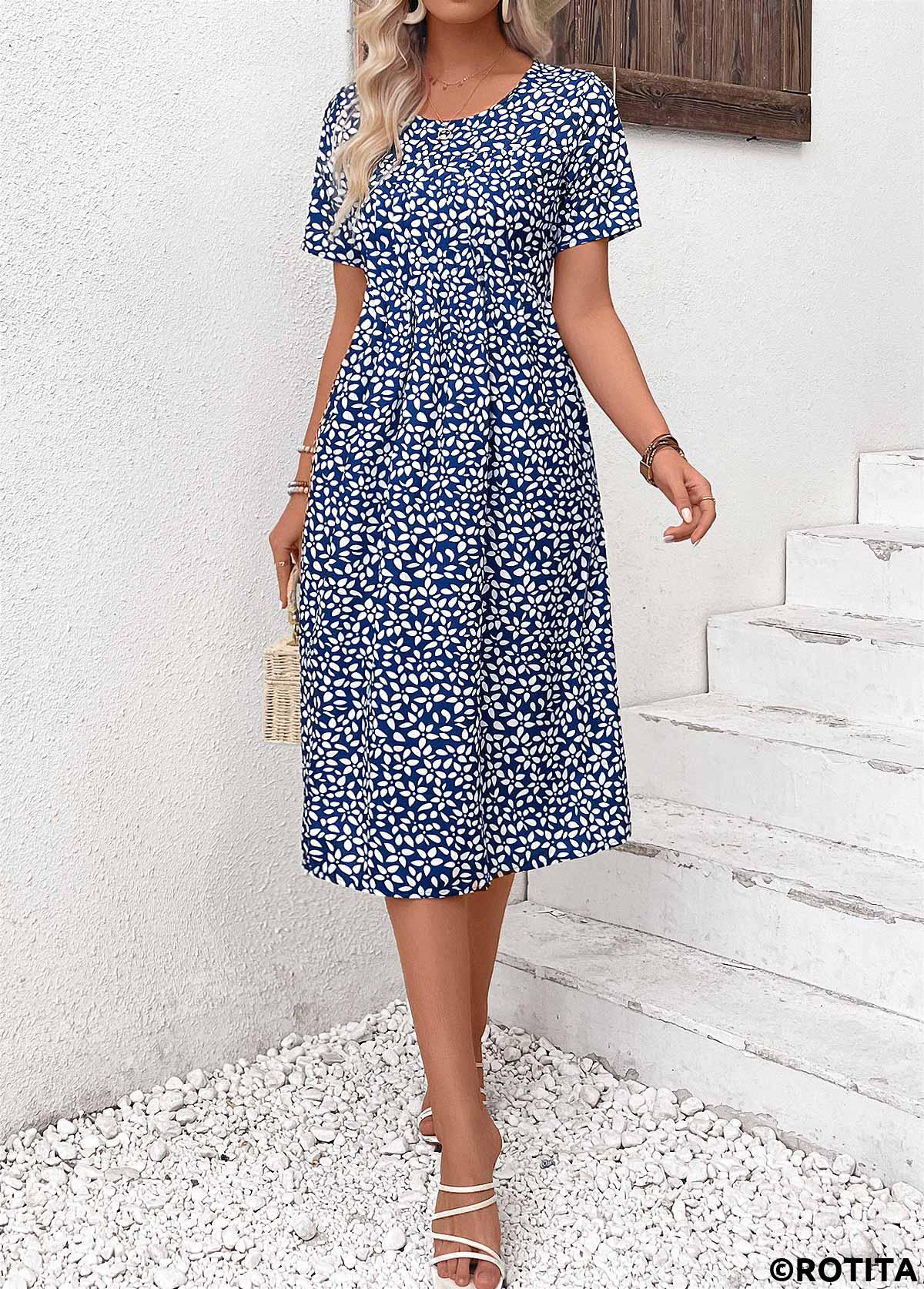 Navy dresses,Ditsy Floral dresses,Plants dresses,Vacation dresses,Vacation dresses,Pocket Ditsy Floral Print Navy Round Neck Dress