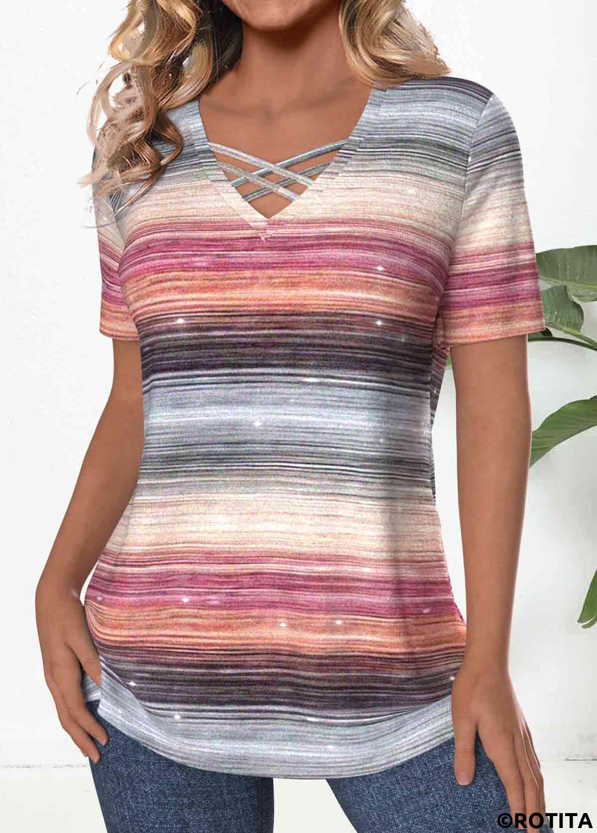 T-shirt à col en V multicolore à rayures croisées Rotita