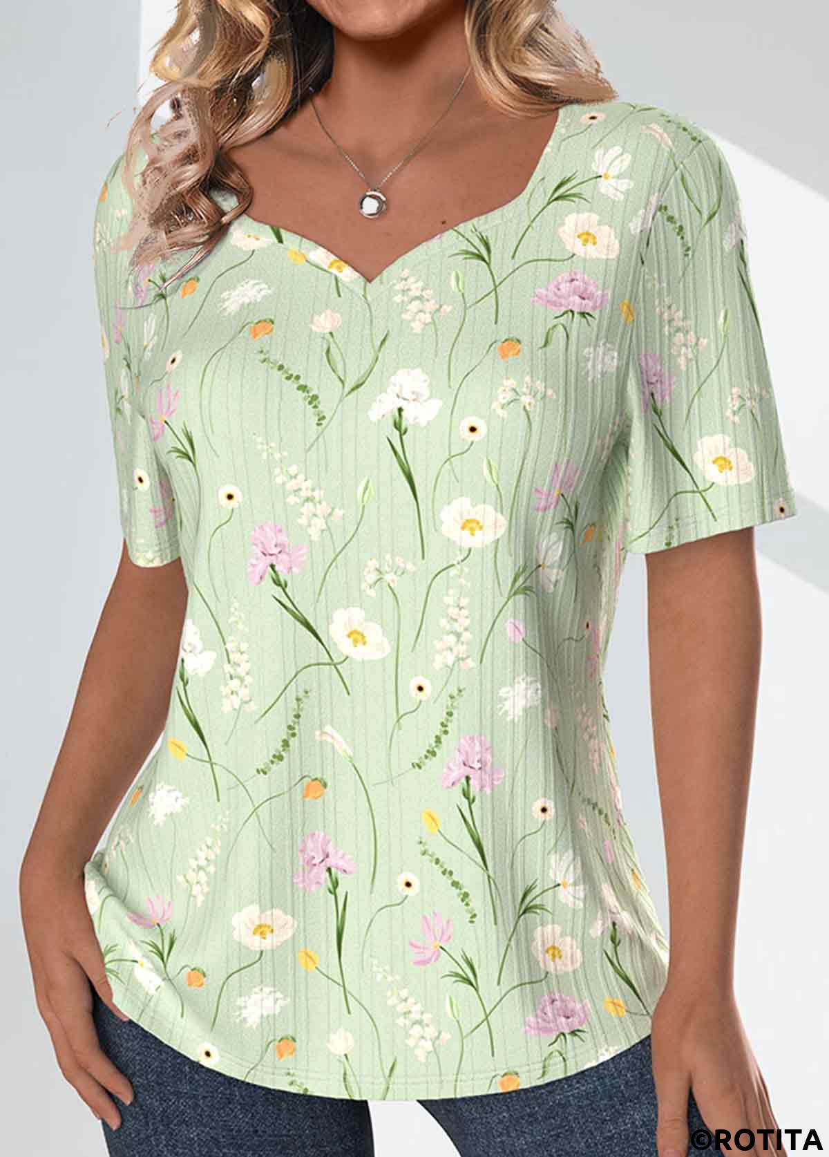 Light Green plus size,Floral plus size,Plants plus size,ROTITA Plus Size Textured Fabric Light Green T Shirt