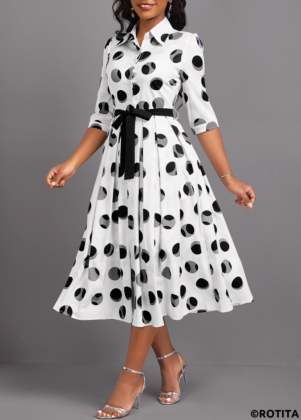 robe blanche ceinturée à imprimé géométrique et boutons rotita