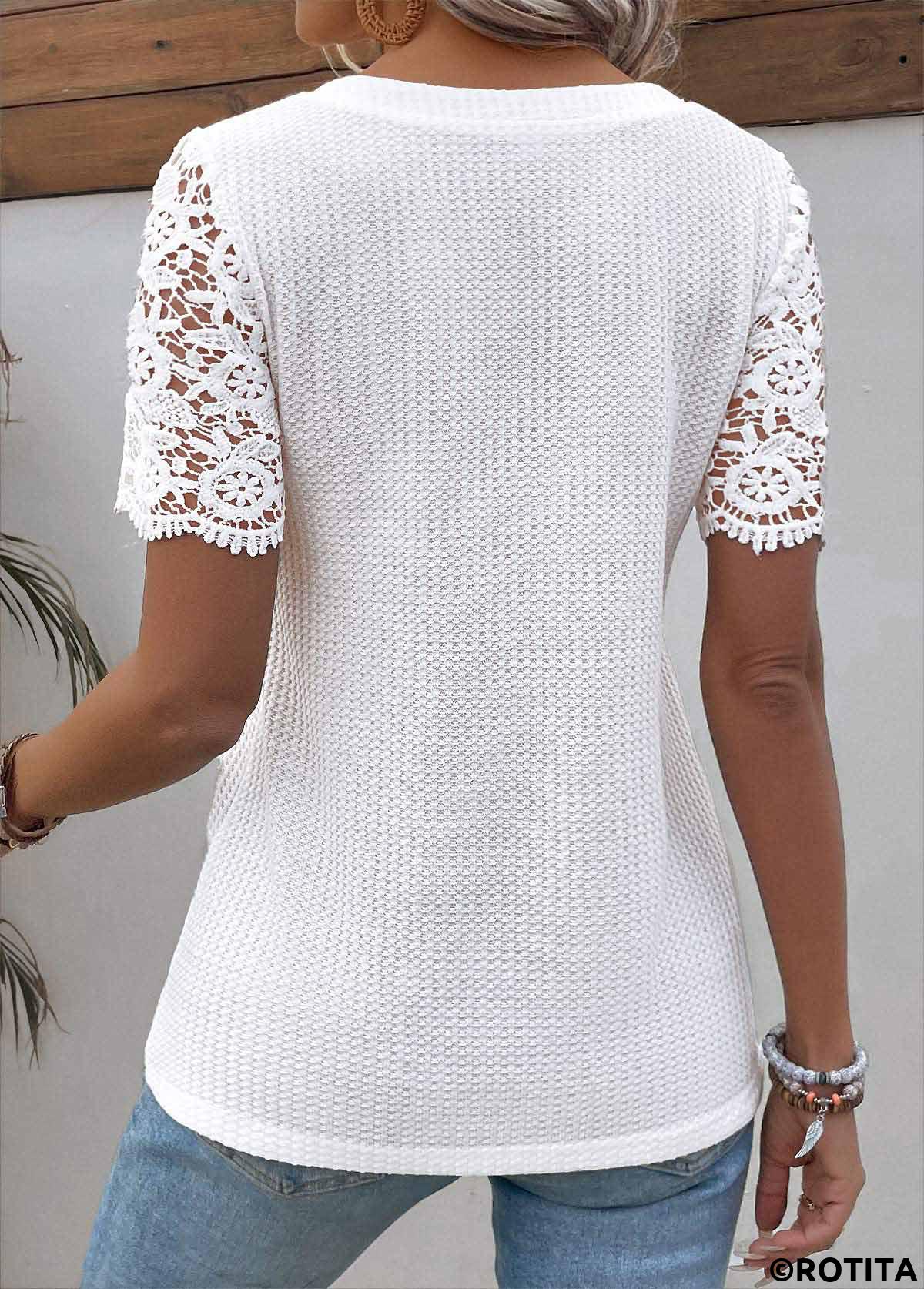 Rotita-Patchwork-Bluse in Weiß mit V-Ausschnitt und kurzen Ärmeln
