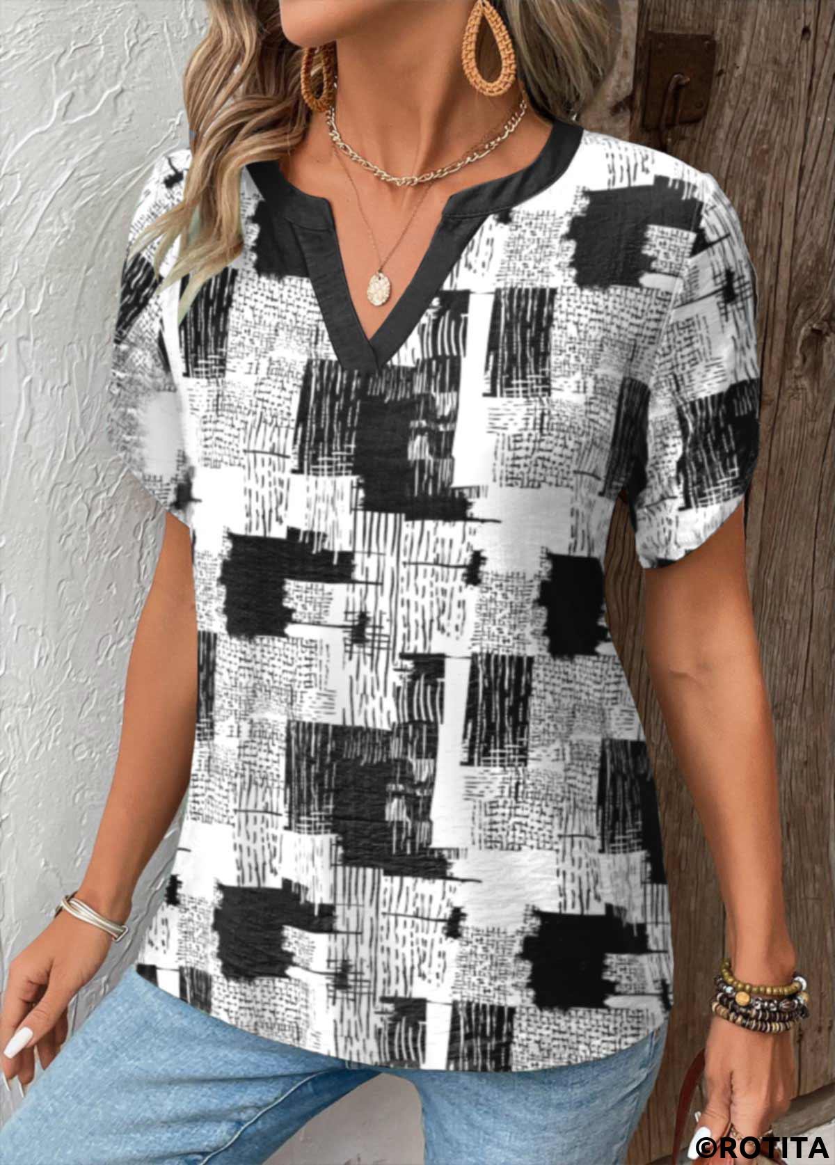 Black tops,Geometric tops,Striped tops,ROTITA Split Geometric Print Black Short Sleeve T Shirt