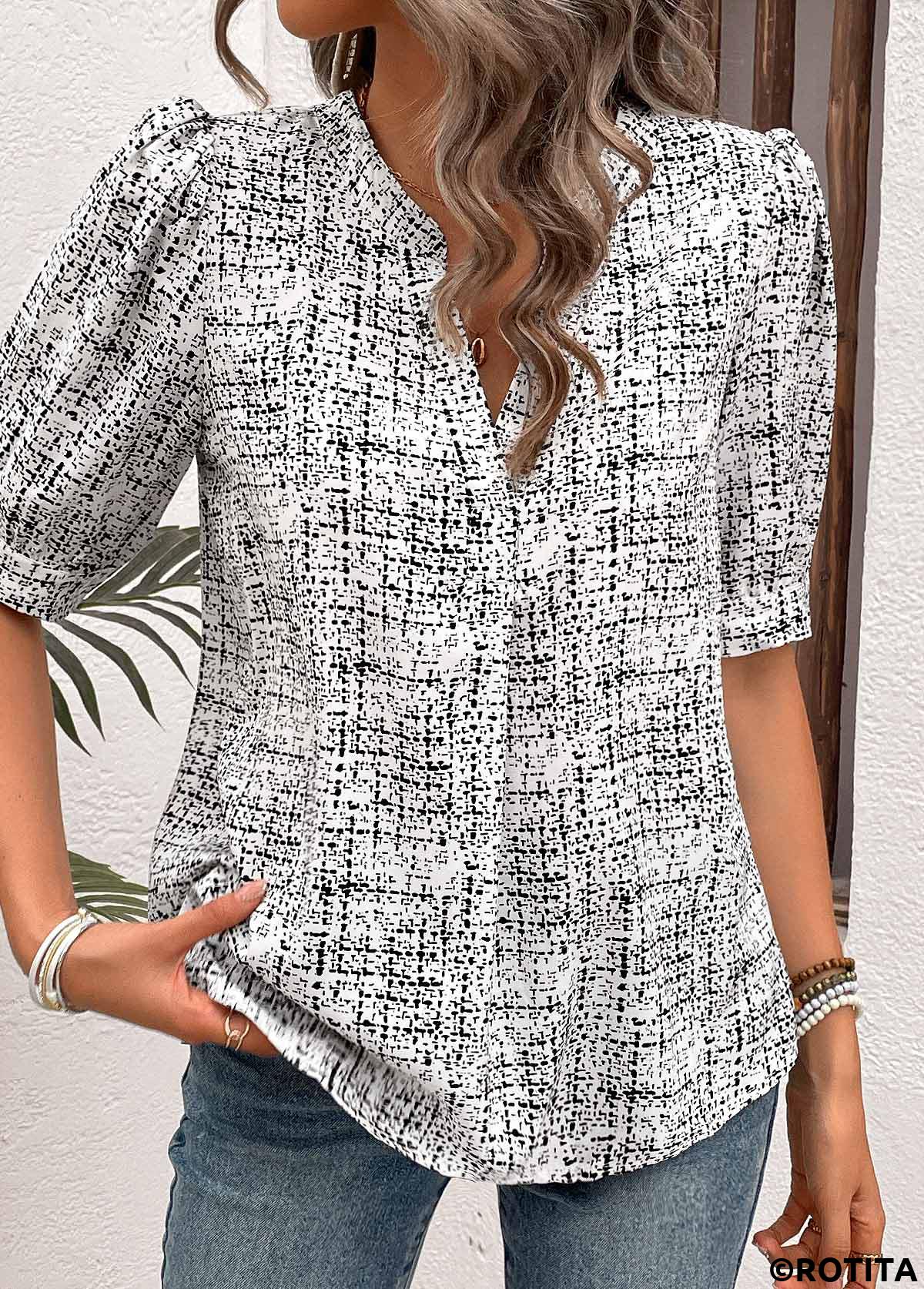 White tops,Black tops,Graphic tops,Graffiti Print White Split Neck Short Sleeve Blouse
