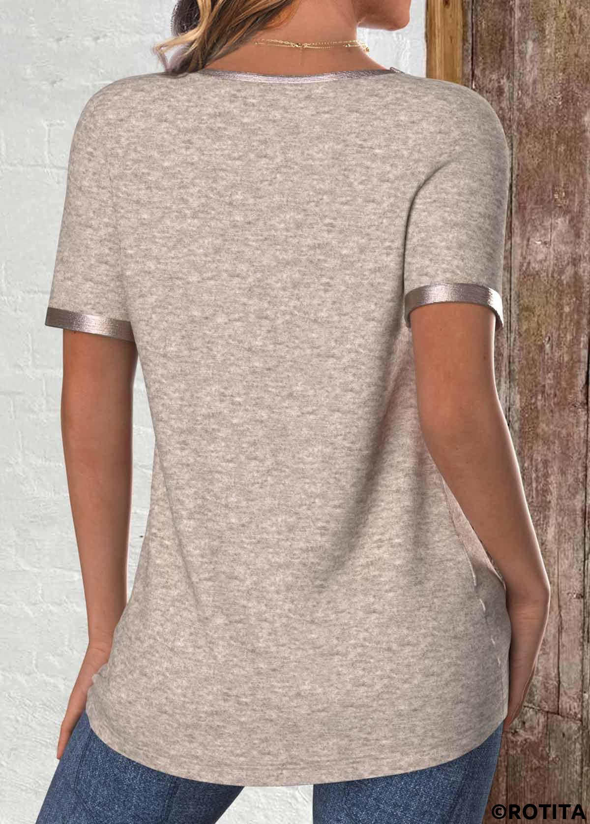 Rotita Patchwork – T-Shirt mit Rundhalsausschnitt und kurzen Ärmeln in hellem Kaffee