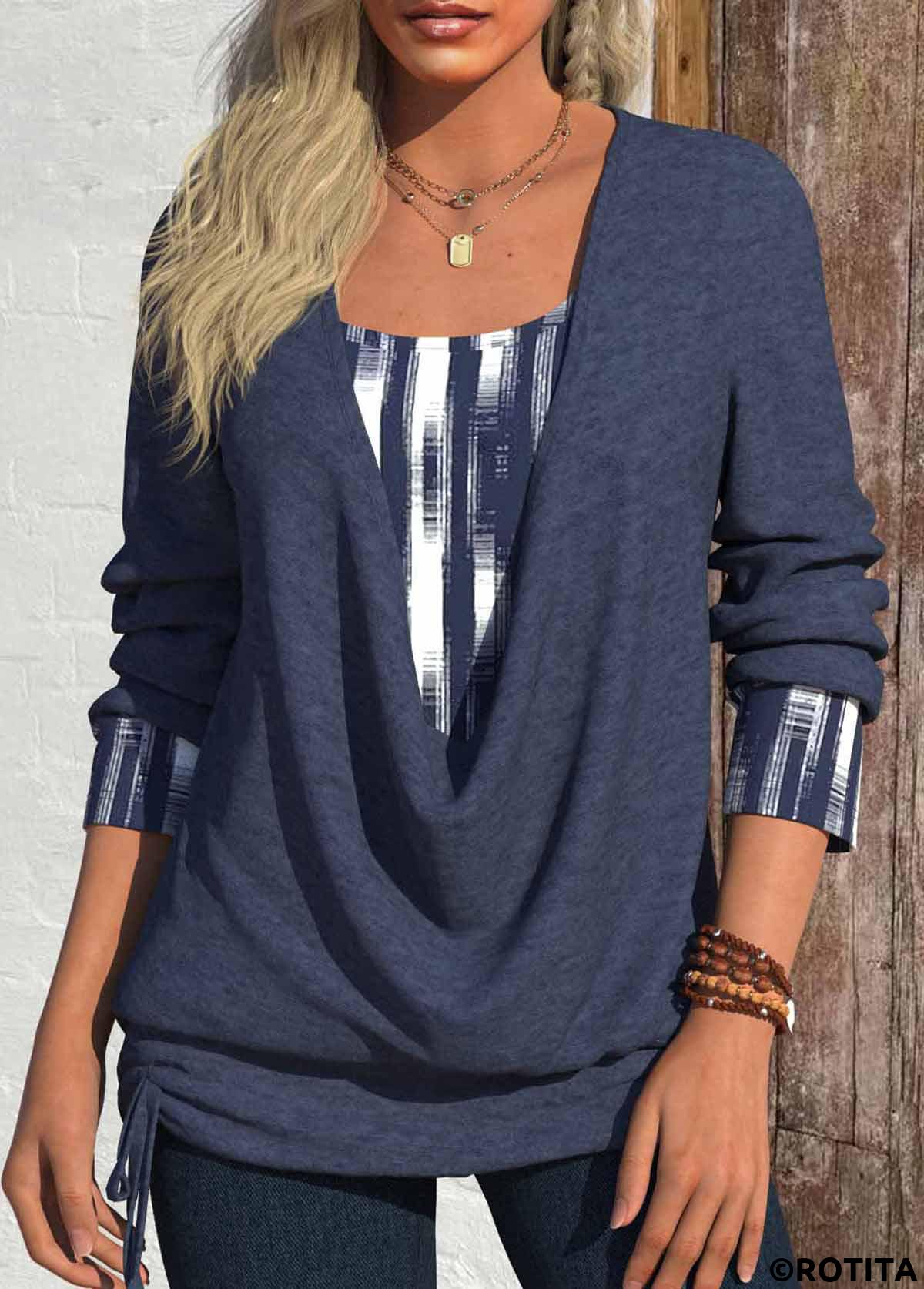 t-shirt à col drapé bleu marine à imprimé géométrique 2 en 1 de Rotita