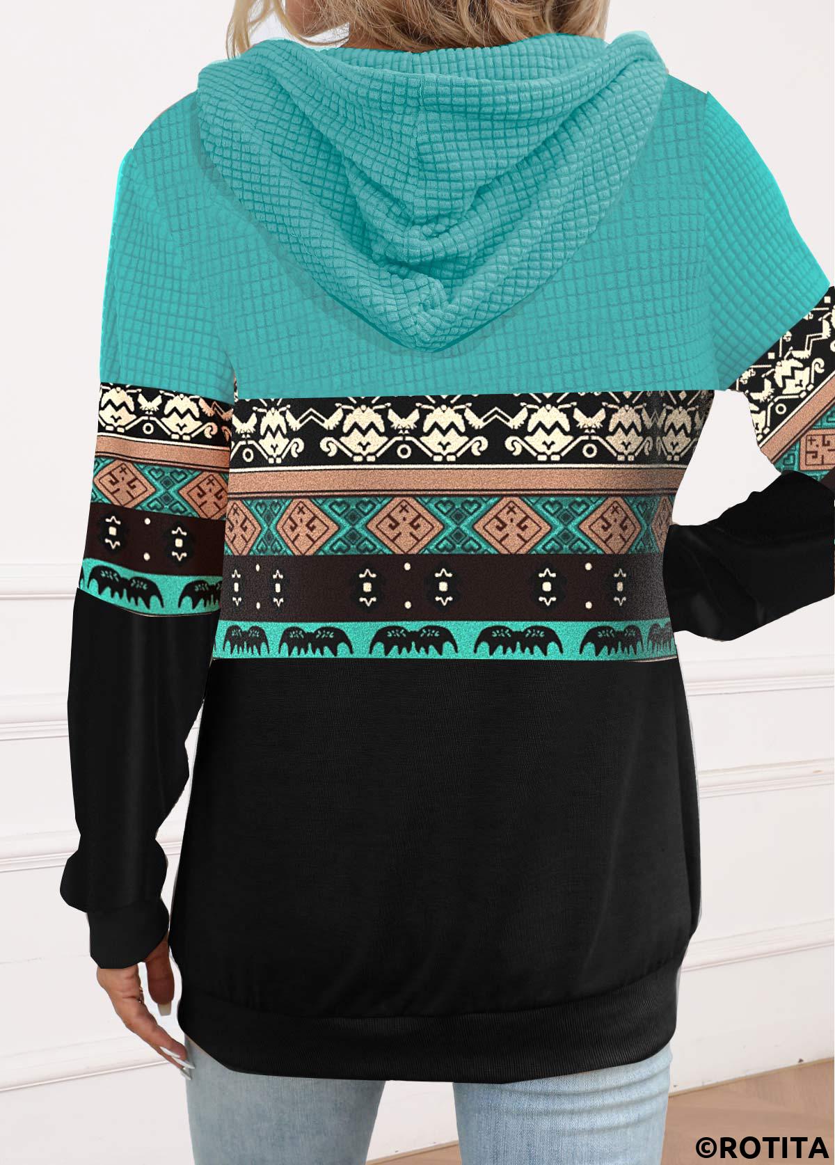 Rotita – Langärmliger Kapuzenpullover mit Patchwork-Tribal-Print in Pfauenblau