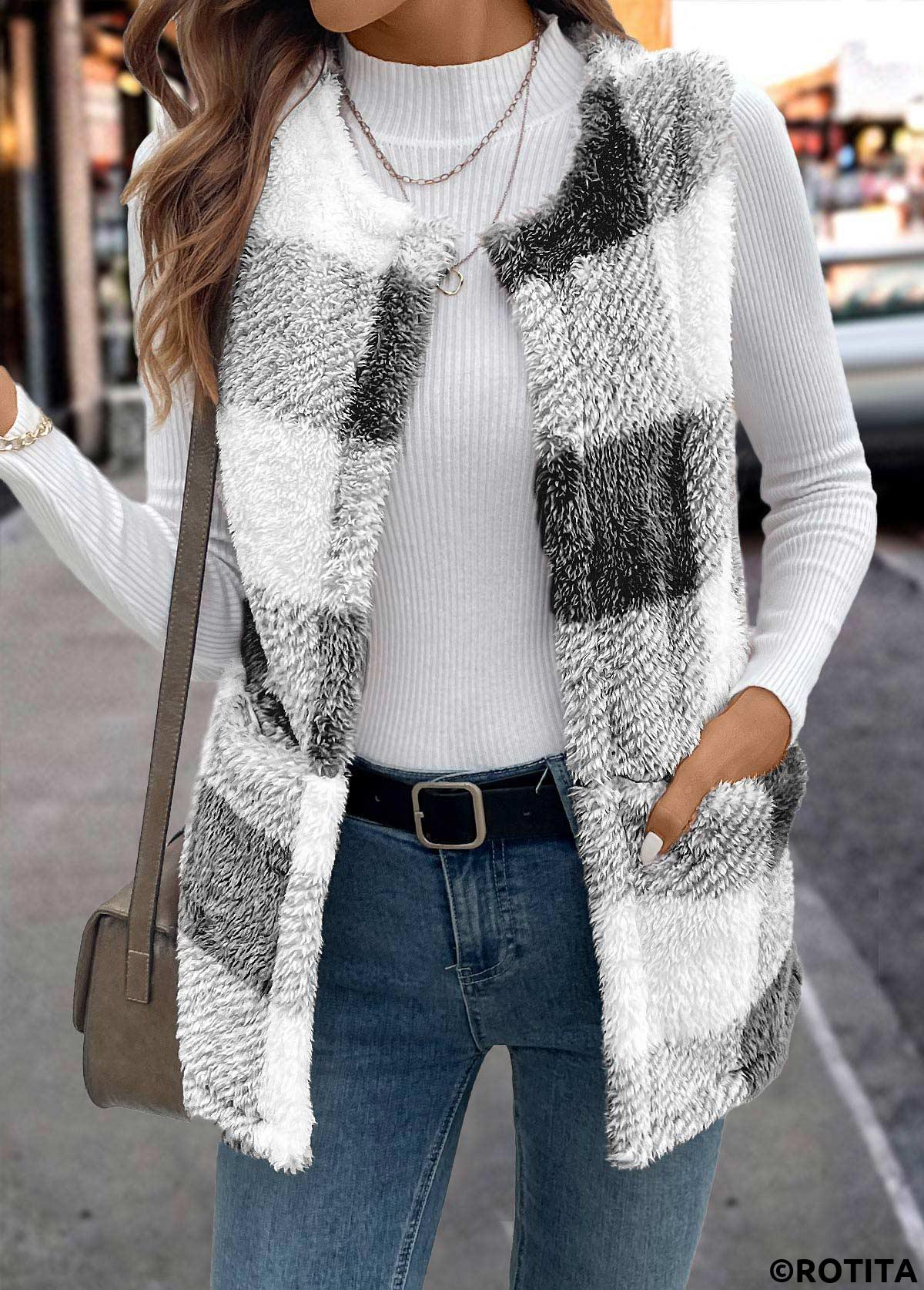 Black tops,Geometric tops,Plaid tops,Faux Fur Plaid Black Round Neck Sleeveless Waistcoat