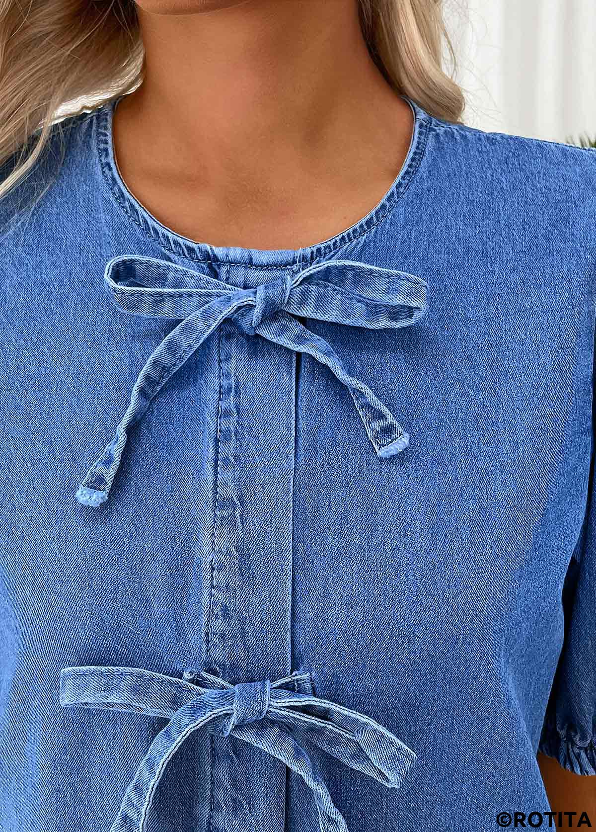 chemisier bleu denim à col rond et manches courtes