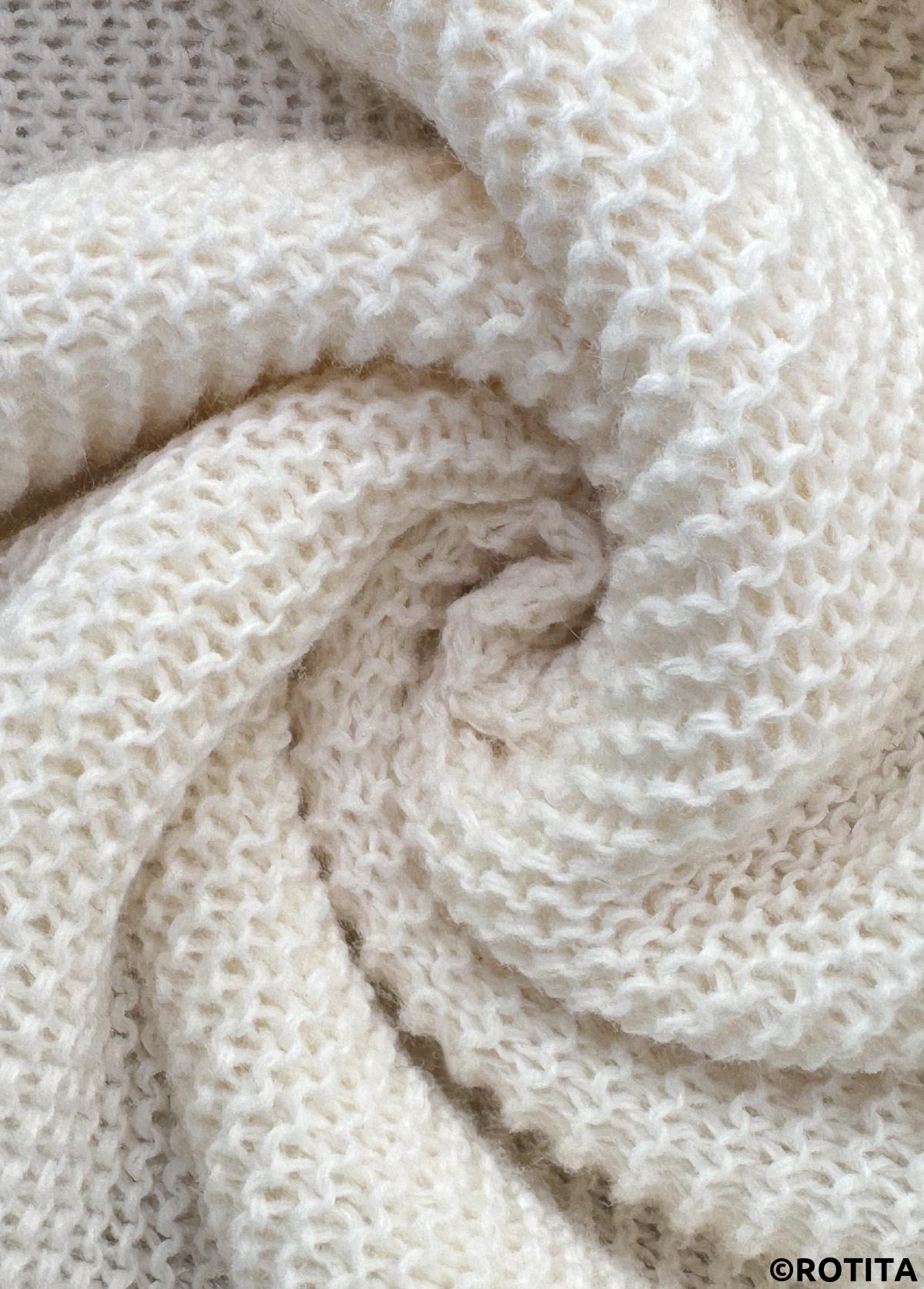 White tops,Contrast Color tops,White Round Neck Long Sleeve Sweater