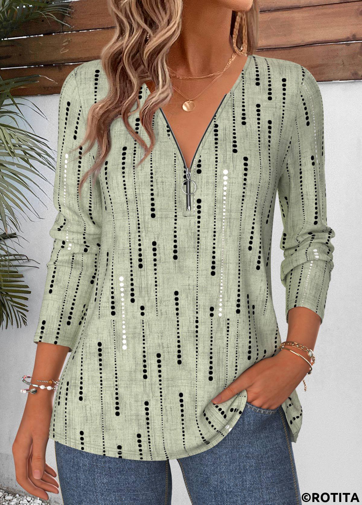 Sage Green tops,Geometric tops,ROTITA Curved Hem Geometric Print Sage Green T Shirt